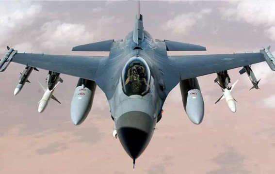 पाकिस्तान के पुराने F-16 को नई तकनीक क्यों दे रहा अमेरिका